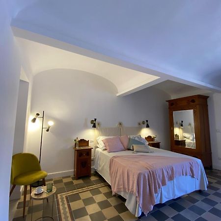 Bed and Breakfast Dimora Dei Minoriti CTA Exteriér fotografie